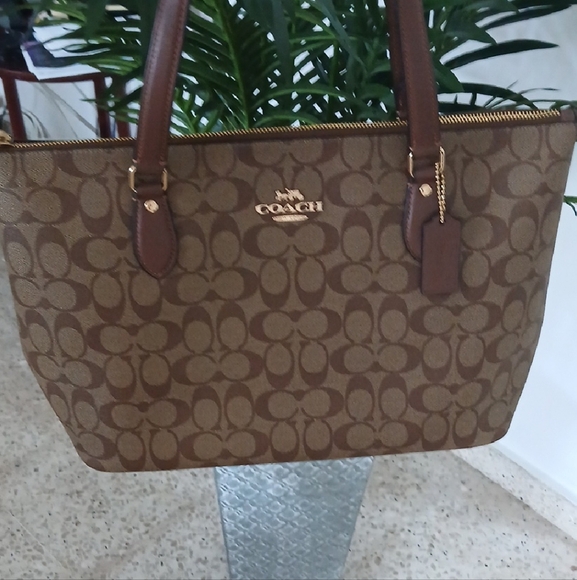 Coach Handbags - Coach Brown Signature Tote Bag-AUTHENTIC